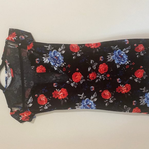 Sexy dress - Picture 4 of 4